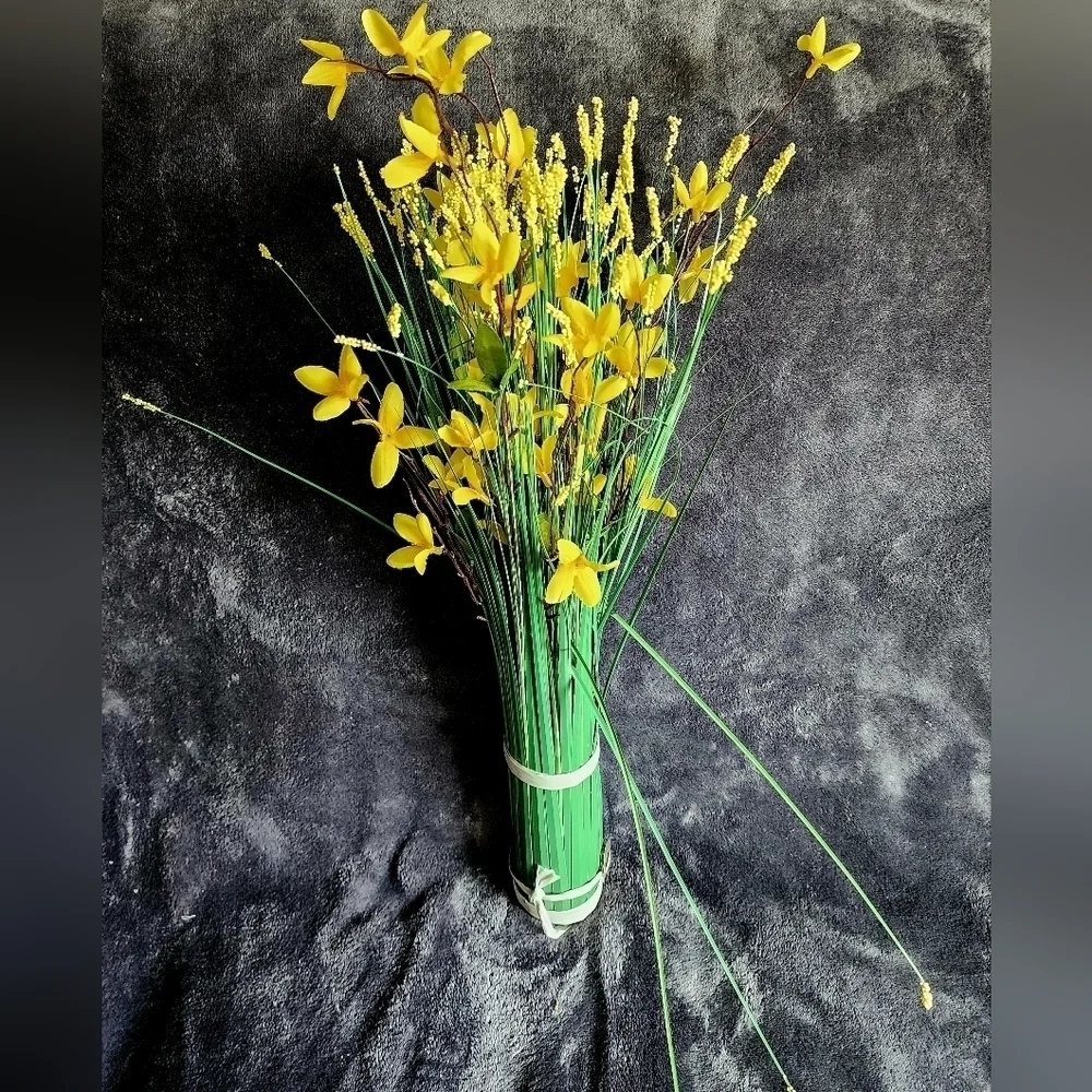 NWT lot of 2 Yellow Forsythia & Grass Bundle 24' spring summer home decor accent